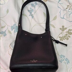 Kate Spade Black Pebbled Leather Shoulder Bag/crossbody bag